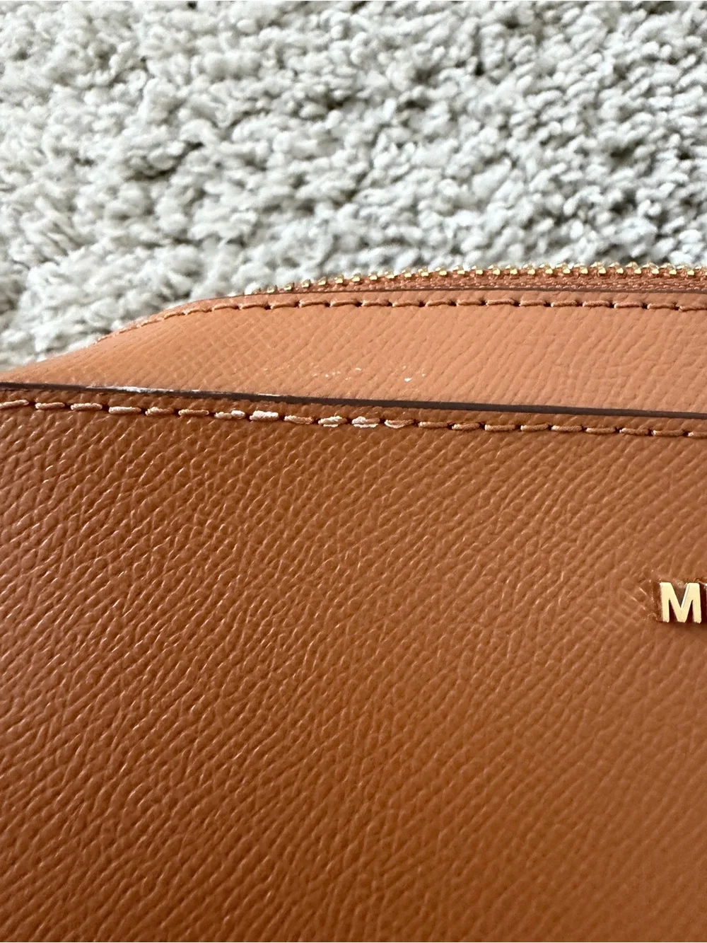 Michael Kors compact michael